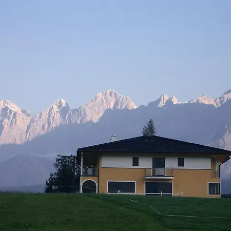 卡斯泰利别墅酒店 公寓